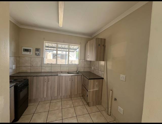 3 BEDROOM HOUSE FOR SALE IN WATERKLOOF
